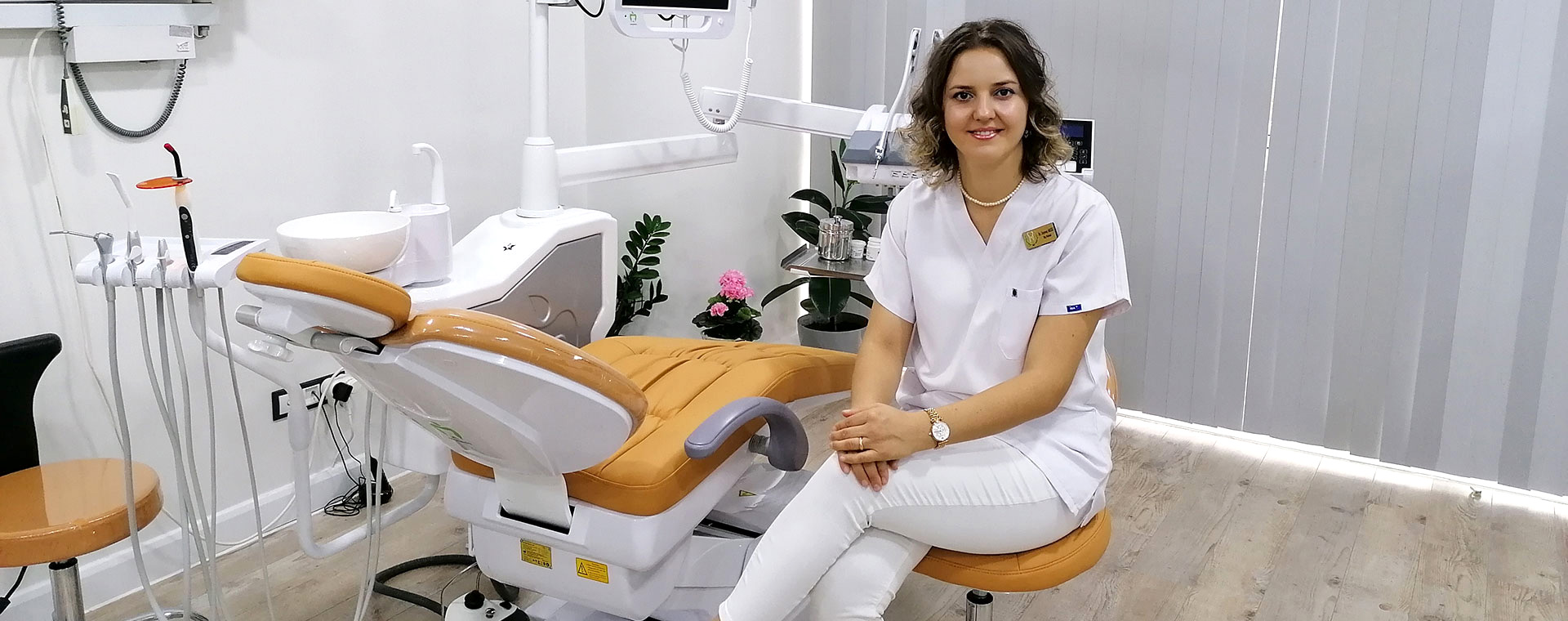 Dr. Zeynep Aksöz | Çorlu Diş Doktoru | Çorlu Dişçi | Çorlu Diş Hekimi | Çorlu Diş Polikliniği | Çorlu Özel Dişçi | Çorlu Özel Diş Doktoru